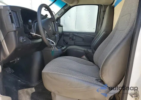 2014 GMC Savana Cutaway G3500 z USA, uszkodzony, nr VIN 1GD374BG9E1104414